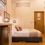 Suite 102